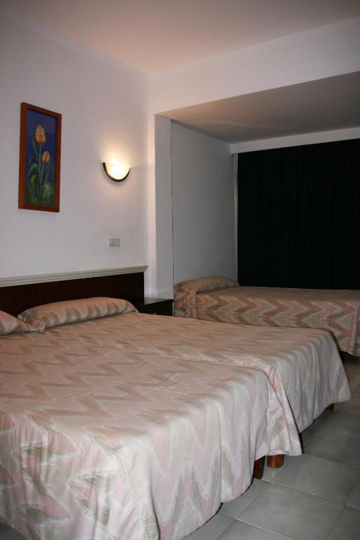 Hotel La Nina Cala Millor  Room photo